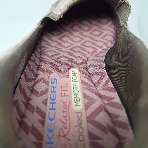 Skechers Loafers Women's Relaxed Fit Memory Foam Slip-On Size 8 - Picture 14 of 15